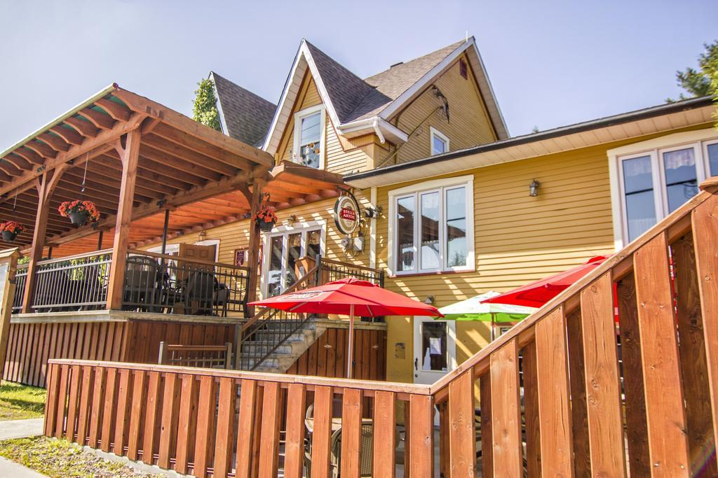 Auberge Au Soleil Levant Piopolis Exterior photo